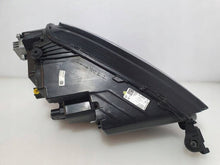 Laden Sie das Bild in den Galerie-Viewer, Frontscheinwerfer Skoda Karoq 57B941035B Links Scheinwerfer Headlight SCH8582153064ae