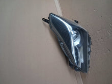 Laden Sie das Bild in den Galerie-Viewer, Frontscheinwerfer Toyota Yaris LED Links Scheinwerfer Headlight SCH3044726028id