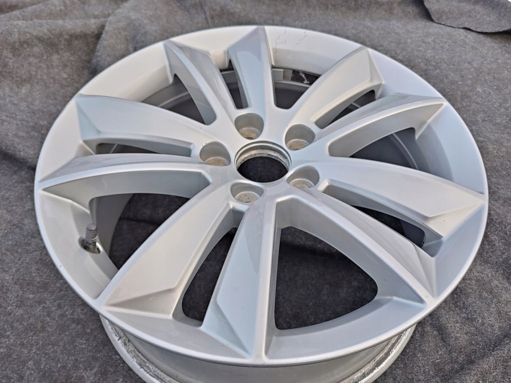 1x Alufelge 17 Zoll 7.0" 5x108 40,5ET Glanz Silber 31471309 Volvo S60 II V60 FEL2015391255zk