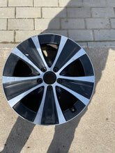 Load image into Gallery viewer, 1x Alufelge 18 Zoll 8.0&quot; 5x112 Mercedes-Benz Rim Wheel