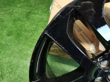 Laden Sie das Bild in den Galerie-Viewer, 1x Alufelge 21 Zoll K8D2-1007-SA Land Rover Sport Discovery Evoque L551 Ii FEL4402002079dn