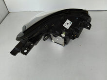 Load image into Gallery viewer, Frontscheinwerfer Renault Captur II 260608054R Full LED Links Headlight SCH9171162152ro
