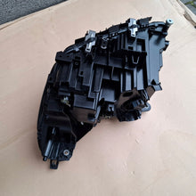 Laden Sie das Bild in den Galerie-Viewer, Frontscheinwerfer BMW 5 5A798D2-07 Rechts Scheinwerfer Headlight SCH7652797276xx