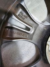 Laden Sie das Bild in den Galerie-Viewer, 1x Alufelge 18 Zoll 7.0&quot; 4x108 47 5ET Glanz Graphit H1BJ-1007-E1 Ford Fiesta Mg