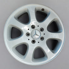 Load image into Gallery viewer, 1x Alufelge 16 Zoll 8.0&quot; 5x112 Glanz A2094011002 Mercedes-Benz Rim Wheel