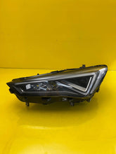 Laden Sie das Bild in den Galerie-Viewer, Frontscheinwerfer Seat Tarraco 5FJ941007D LED Links Scheinwerfer Headlight