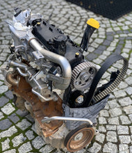 Load image into Gallery viewer, Motor Dacia Duster K9KG667 1.5 DCI 110PS 11TKm Diesel Engine Unkomplett MOT1167692808cg
