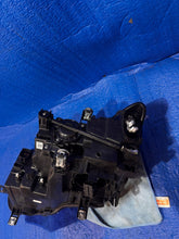 Laden Sie das Bild in den Galerie-Viewer, Frontscheinwerfer Seat Leon 5FB941774 Rechts Scheinwerfer Headlight SCH3375945889tn