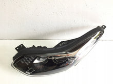 Laden Sie das Bild in den Galerie-Viewer, Frontscheinwerfer Kia Sportage IV 92101F1500LP LED Ein Stück (Rechts oder Links) SCH5348259106fk