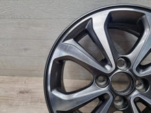 Laden Sie das Bild in den Galerie-Viewer, 1x Alufelge 15 Zoll 6.0" 4x100 47ET Glanz Grau 52910C8800 Hyundai I10 Mg FEL4645956473km