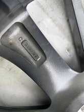 Laden Sie das Bild in den Galerie-Viewer, 1x Alufelge 18 Zoll 7.0" 5x114.3 50ET 9965277080 Mazda Cx-5 Cx-3 Rim Wheel FEL9596682011so