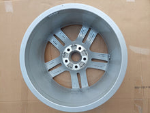 Load image into Gallery viewer, 1x Alufelge 17 Zoll 6.5&quot; 5x112 42ET 8W0601025P Audi A4 B9 Rim Wheel