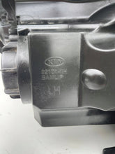 Laden Sie das Bild in den Galerie-Viewer, Frontscheinwerfer Kia Ceed 921011H Links Scheinwerfer Headlight