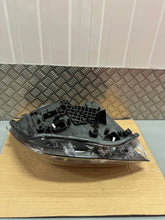 Load image into Gallery viewer, Frontscheinwerfer BMW 1 F21 F20 7229679-06 Xenon Links Scheinwerfer Headlight