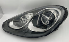 Laden Sie das Bild in den Galerie-Viewer, Frontscheinwerfer Porsche Cayenne 92a 7P5941029BK Xenon Links Headlight SCH3633582106hj