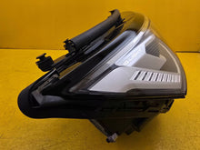 Load image into Gallery viewer, Frontscheinwerfer VW T7 7T1941082C LED Rechts Scheinwerfer Headlight SCH5134578129zw