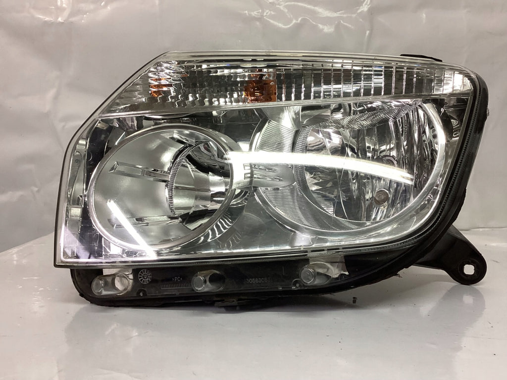 Frontscheinwerfer Dacia Duster 260100460A Ein Satz Scheinwerfer Headlight SCH7002438766xn