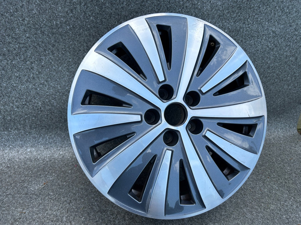 1x Alufelge 17 Zoll 6.5" 5x112 3V0601025AH Skoda Superb Iii Rim Wheel FEL9496151675qr