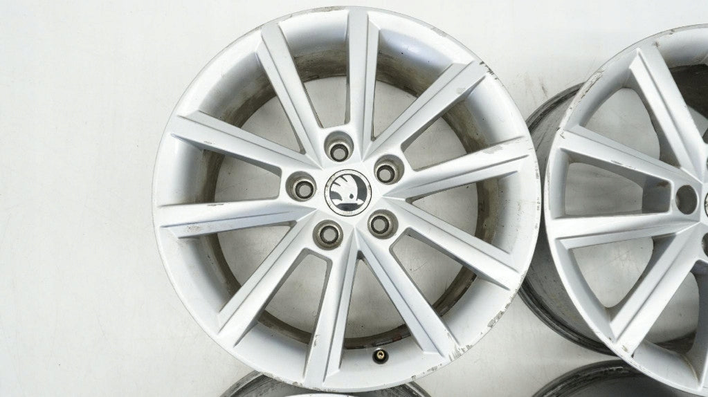 4x Alufelge 17 Zoll 7.0" 5x112 49ET 5E0601025E Skoda Superb Iii Rim Wheel FEL9425202917ou