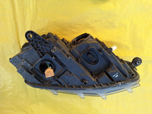 Laden Sie das Bild in den Galerie-Viewer, Frontscheinwerfer Skoda Octavia III 5E1941015B Xenon Links Headlight SCH3494264630tz