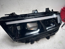 Laden Sie das Bild in den Galerie-Viewer, Frontscheinwerfer Opel Astra L 9858777080 LED Links Scheinwerfer Headlight SCH8932350060qj