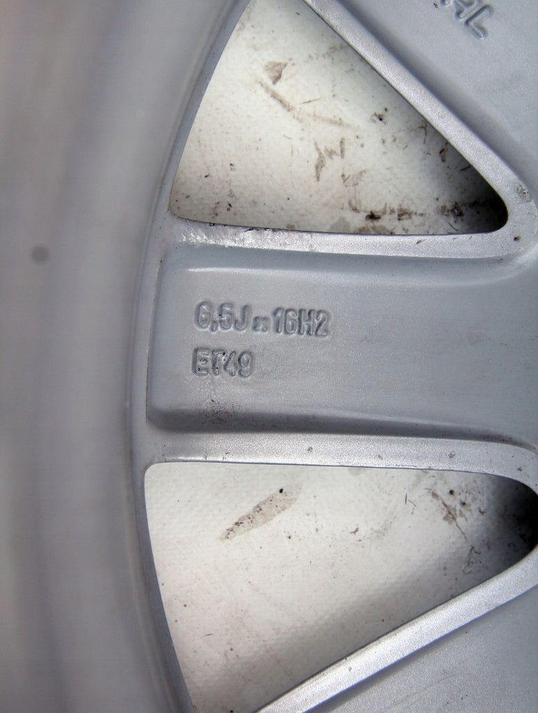 1x Alufelge 16 Zoll 6.5" 5x112 49ET Glanz Silber A2464010202 Mercedes-Benz