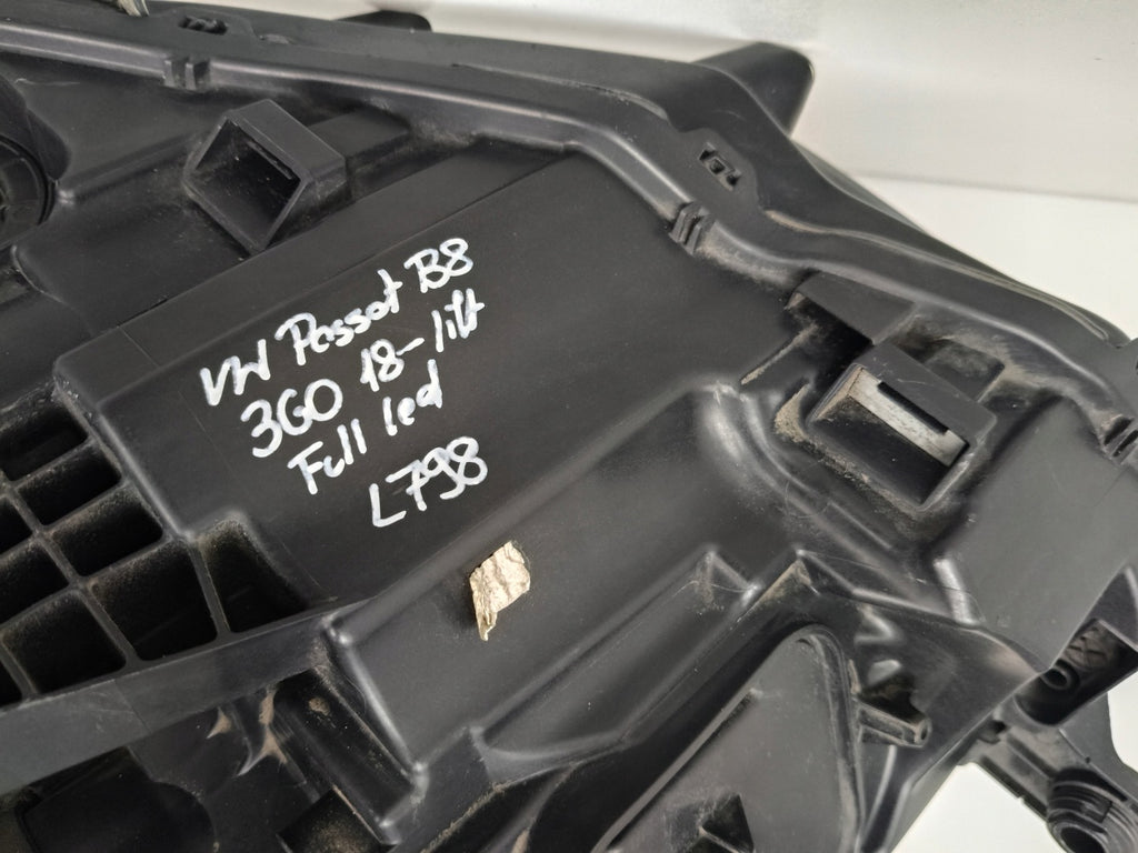 Frontscheinwerfer VW Passat B8 3G1941036P Full LED Rechts Scheinwerfer Headlight SCH9261453192cs
