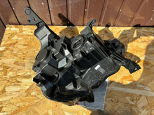 Laden Sie das Bild in den Galerie-Viewer, Frontscheinwerfer Citroën C4 III 9830649480 Full LED Links Headlight