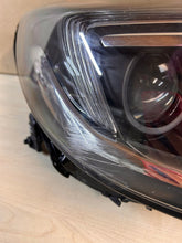 Laden Sie das Bild in den Galerie-Viewer, Frontscheinwerfer Opel Astra K 7960400005 Rechts Scheinwerfer Headlight SCH6809820263lu