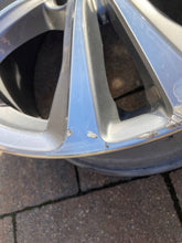 Laden Sie das Bild in den Galerie-Viewer, 1x Alufelge 18 Zoll 6856069 BMW X1 F48 Rim Wheel FEL2826937539bg