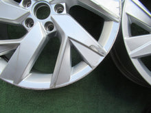 Load image into Gallery viewer, 4x Alufelge 18 Zoll 7.0" 5x112 43ET Glanz Silber 5NA601025 VW Tiguan Rim Wheel FEL5497389489ku