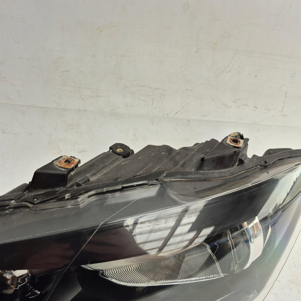 Frontscheinwerfer VW Polo 6R1941015E Links Scheinwerfer Headlight