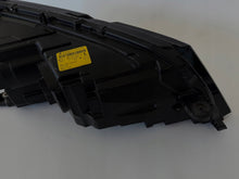 Laden Sie das Bild in den Galerie-Viewer, Frontscheinwerfer Skoda Octavia III 5E1941015C Links Scheinwerfer Headlight SCH1258250305sy