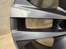 Laden Sie das Bild in den Galerie-Viewer, 1x Alufelge 18 Zoll 403006881R Renault Espace V Rim Wheel FEL5159818423qm