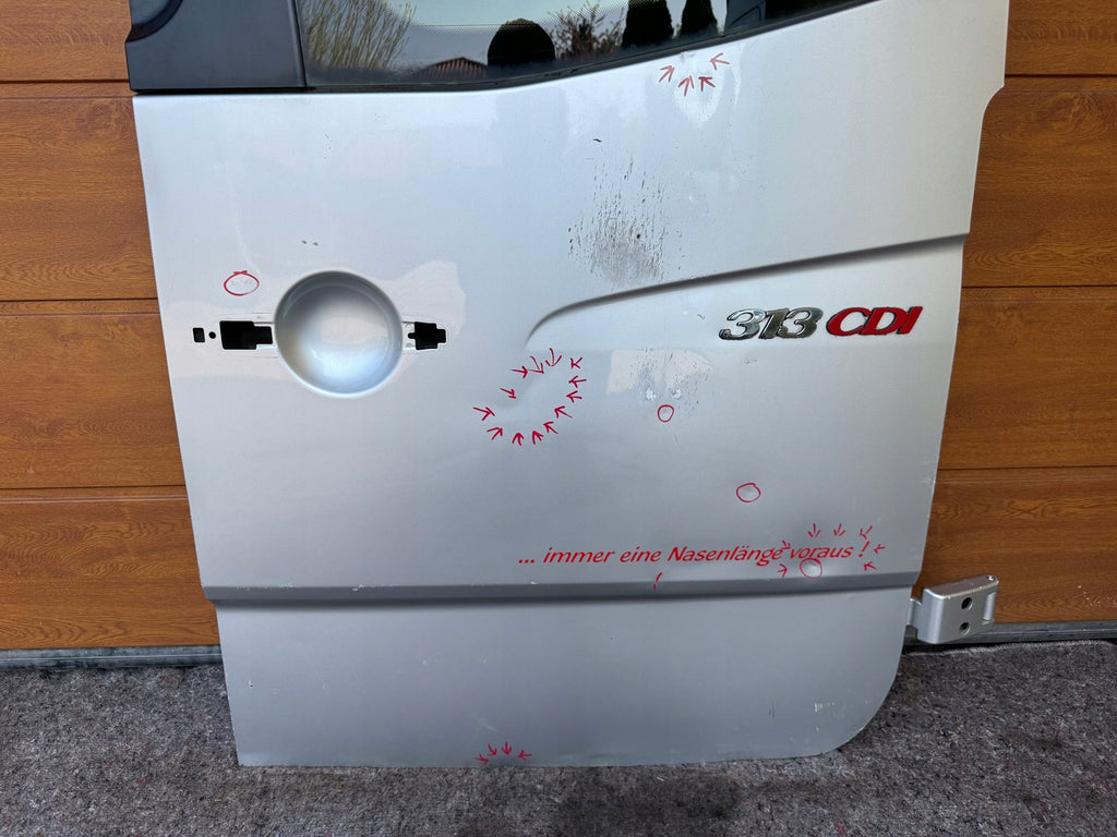 Tür Mercedes-Benz Sprinter A9067402400A9067402400 Hinten Rechts Silber Door Porta