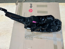 Load image into Gallery viewer, Frontscheinwerfer Kia Xceed J792112010 J7921-61550 Full LED Links Headlight