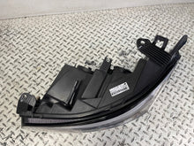Laden Sie das Bild in den Galerie-Viewer, Frontscheinwerfer Renault Master III 260607867R LED Links Scheinwerfer Headlight SCH9394589650et