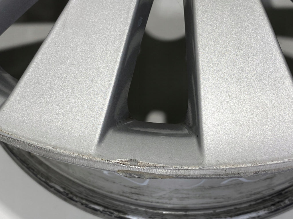 1x Alufelge 17 Zoll 7.5" 5x112 47ET 3C0601025G VW Passat Rim Wheel