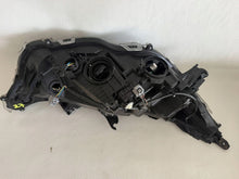 Laden Sie das Bild in den Galerie-Viewer, Frontscheinwerfer Toyota 744NAWY21W Links Scheinwerfer Headlight SCH3761151631jy