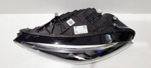 Laden Sie das Bild in den Galerie-Viewer, Frontscheinwerfer Mercedes-Benz 1779065704 Links Scheinwerfer Headlight SCH2918772900sa