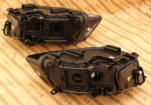 Laden Sie das Bild in den Galerie-Viewer, Frontscheinwerfer Audi Q5 8R0941005 8R0941006 Xenon Rechts oder Links