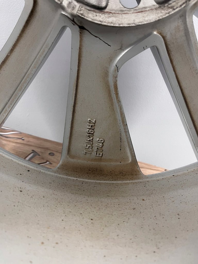 1x Alufelge 18 Zoll 7.5" 5x112 48ET Glanz Silber 5E3601025K Skoda Octavia FEL6542610118sp