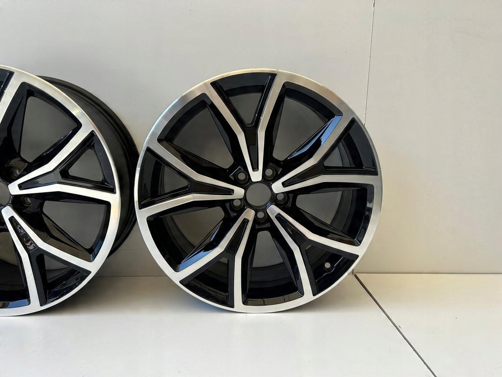 4x Alufelge 18 Zoll 7.0" 5x112 39ET Glanz Schwarz 2GM601025F VW T-Cross T Cross