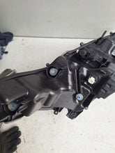 Load image into Gallery viewer, Frontscheinwerfer Toyota Yaris LED Links Scheinwerfer Headlight