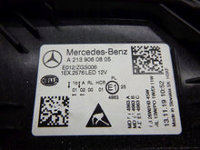 Laden Sie das Bild in den Galerie-Viewer, Frontscheinwerfer Mercedes-Benz A2139060805 A2139060705 LED Rechts oder Links