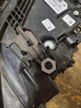 Load image into Gallery viewer, Frontscheinwerfer BMW 5 G30 8084375-08 LED Links Scheinwerfer Headlight SCH3874564936qo