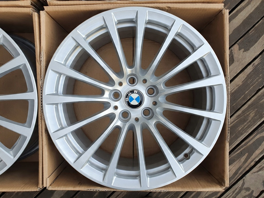 4x Alufelge 18 Zoll 8.0" 5x112 30ET Glanz Silber 6861224 BMW G11 G12 Rim Wheel