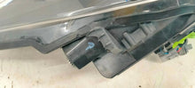 Laden Sie das Bild in den Galerie-Viewer, Frontscheinwerfer Toyota Yaris Rechts Scheinwerfer Headlight SCH8322214023wi