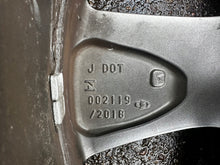 Load image into Gallery viewer, 1x Alufelge 18 Zoll 7.0" 5x114.3 35ET Toyota I Rim Wheel FEL2173543289pb
