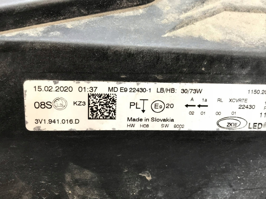 Frontscheinwerfer Skoda Superb III 3V1941016D 992941571 LED Rechts Headlight